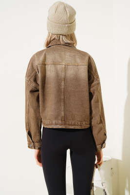 Çift Göğüs Cepli Kısa Kot Ceket Taba - Kadın Giyim Modelleri