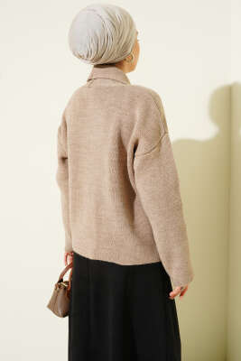 Çift Gold Düğmeli Kısa Triko Hırka Bej - Hırka