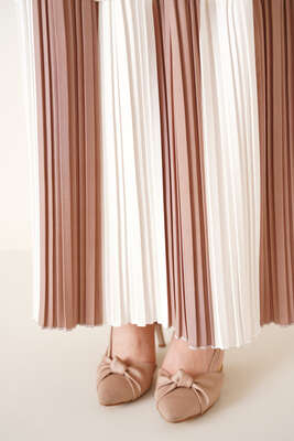 Çift Renk Detaylı Piliseli Etek Ekru - Uzun Etek