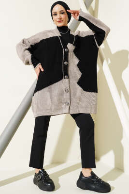 Çift Renkli Salaş Triko Hırka Bej Siyah - Triko Hırka