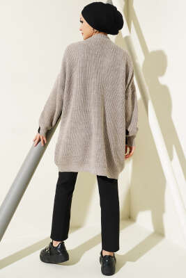 Çift Renkli Salaş Triko Hırka Bej Siyah - Triko Hırka