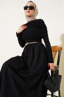 Çıkarılabilir Büzgü Detaylı Garnili Elbise Siyah - Tesettür Elbise