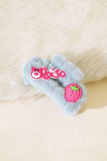 Çilek Figürlü Peluş Mandal Toka Kayrak Grisi - Toka