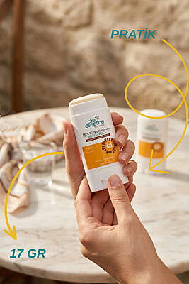 Cire Aseptine Stick Güneş Koruyucu - Yaşlanma ve Leke Karşıtı 50SPF 17GR - Güneş Kremi