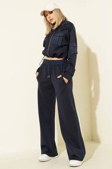 Çıtçıt Cepli Crop Hırkalı Scuba Takım Lacivert - Kadın Giyim Modelleri