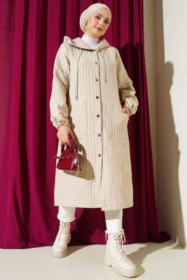 Çıtçıt Düğmeli Kapüşonlu Kapitone Kap Bej - BERAT TEKSTİL
