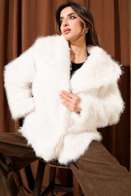 Çıtçıt Düğmeli Kürk Mont Ekru - Kadın Giyim Modelleri