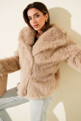 Çıtçıt Düğmeli Kürk Mont Latte - Kadın Giyim Modelleri