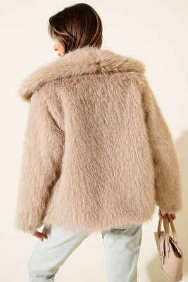 Çıtçıt Düğmeli Kürk Mont Latte - Kadın Giyim Modelleri