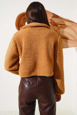 Çıtçıtlı Cepli Kısa Buklet Ceket Camel - Kadın Giyim Modelleri