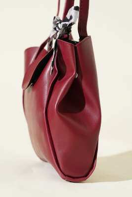 Çıtçıtlı Fularlı Kol Çanta Bordo - Kol Çantası