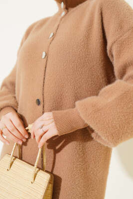 Çıtçıtlı Uzun Angora Hırka Camel - Triko Hırka