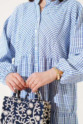 Çizgi Desenli Katlı Elbise Mavi - Tesettür Elbise