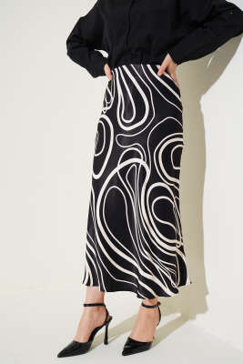 Çizgi Desenli Saten Etek Siyah - Uzun Etek