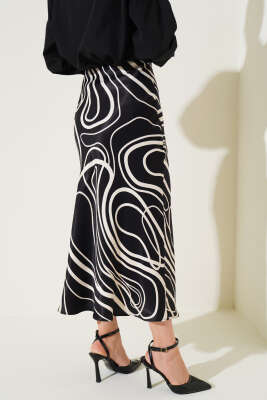 Çizgi Desenli Saten Etek Siyah - Uzun Etek