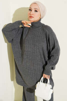 Çizgi Detaylı Boğazlı Oversize Triko İkili Takım Füme - İkili Takım