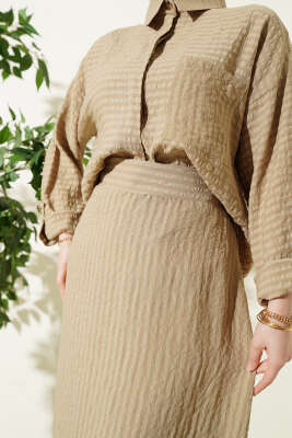 Çizgi Detaylı Etekli İkili Takım Bej - İkili Takım