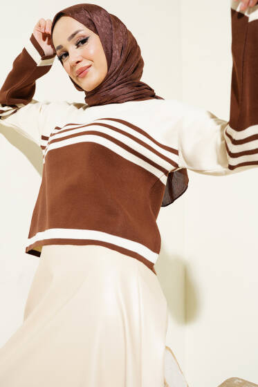 Çizgi Detaylı Kısa Triko Kazak Bej - Triko Kazak