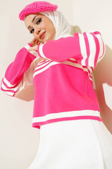Çizgi Detaylı Kısa Triko Kazak Fuşya - Triko Kazak