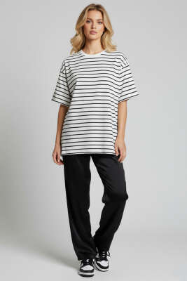 Çizgi detaylı Oversize T-shirt Ekru - Kadın Giyim Modelleri