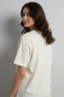 Çizgi detaylı Oversize T-shirt Sarı - Kadın Giyim Modelleri