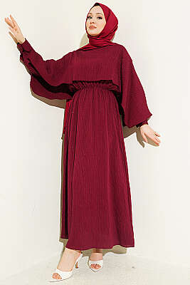 Çizgi Dikişli Bel Lastikli Pelerinli Elbise Bordo - Elbise