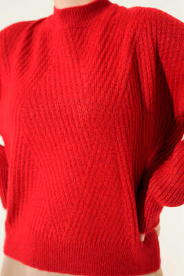 Çizgi Kabartmalı Triko Kazak Kırmızı - Triko Kazak