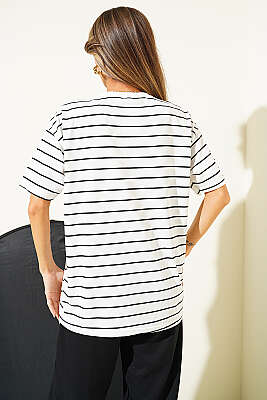 Çizgili Basic Oversize T-shirt Beyaz - Kadın Giyim Modelleri