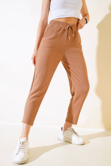 Çizgili Bel Lastikli Pantolon Latte - Kadın Giyim Modelleri