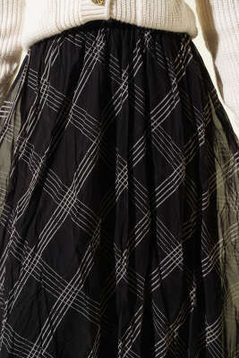 Çizgili Bel Lastikli Şifon Etek Siyah - Etek