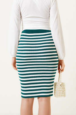 Çizgili Bel Lastikli Triko Midi Etek Zümrüt - Kadın Giyim Modelleri