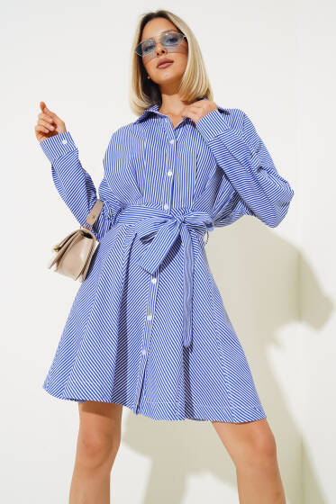 Çizgili Boydan Düğmeli Mini Elbise Saks - Kadın Giyim Modelleri