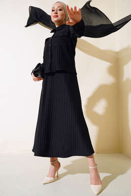 Çizgili Çift Cepli Etekli Takım Siyah 