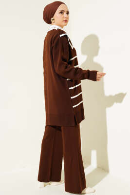 Çizgili Denizci Yaka Triko İkili Takım Kahve - Triko İkili Takım