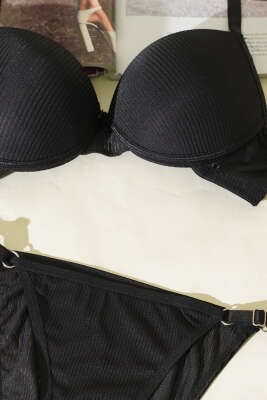 Çizgili Destekli Sütyen Takımı Siyah - Günün Seçilenleri