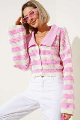 Çizgili Düğmeli Kısa Triko Hırka Pembe - Kadın Giyim Modelleri