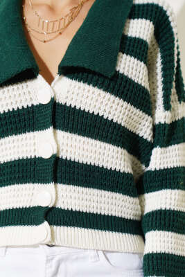 Çizgili Düğmeli Kısa Triko Hırka Zümrüt - Kadın Giyim Modelleri