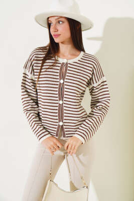 Çizgili Düğmeli Triko Crop Hırka Bej - Triko Hırka