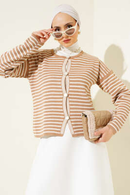 Çizgili Düğmeli Triko Crop Hırka Büsküvi - Triko Hırka