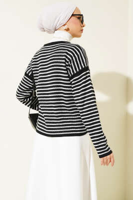 Çizgili Düğmeli Triko Crop Hırka Siyah - Triko Hırka