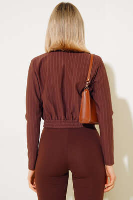 Çizgili Fermuar Detay Kısa Ceket Kahve - Kadın Giyim Modelleri