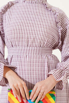 Çizgili Fırfır Detaylı Gofre Elbise Bordo - Tesettür Elbise