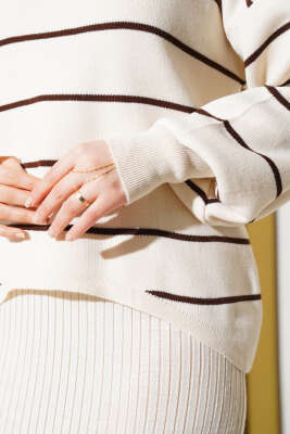 Çizgili Fitilli Jile Triko İkili Takım Bej - Triko İkili Takım