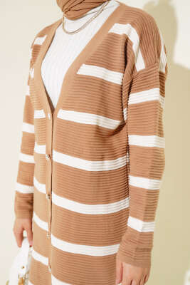 Çizgili Fitilli Salaş Triko Hırka Büsküvi - Triko Hırka