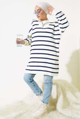 Çizgili Fitilli Yakası Fermuarlı Triko Tunik Lacivert - Triko Tunik