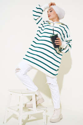 Çizgili Fitilli Yakası Fermuarlı Triko Tunik Nefti - Triko Tunik