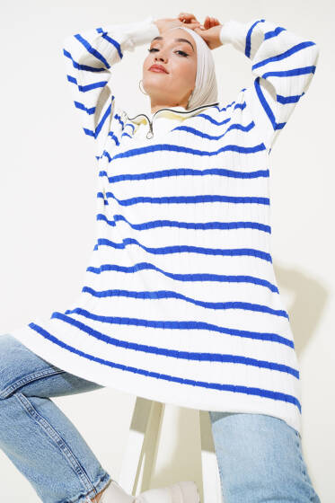 Çizgili Fitilli Yakası Fermuarlı Triko Tunik Saks - Tunik