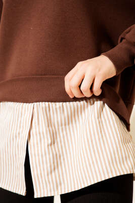 Çizgili Gömlek Garnili Üç İplik Sweatshirt Kahve - Kadın Giyim Modelleri