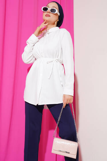 Çizgili İp Kuşaklı Linda Gömlek Beyaz - Gömlek
