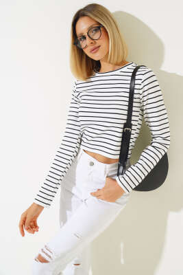 Çizgili Kaşkorse Bluz Beyaz - Kadın Giyim Modelleri